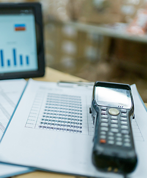 物流業（倉庫業、運送業）